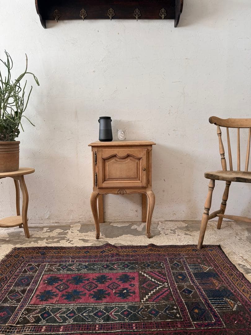 ビンテージ ドロワーサイドテーブル ドロワーベッドサイドテーブル　猫脚