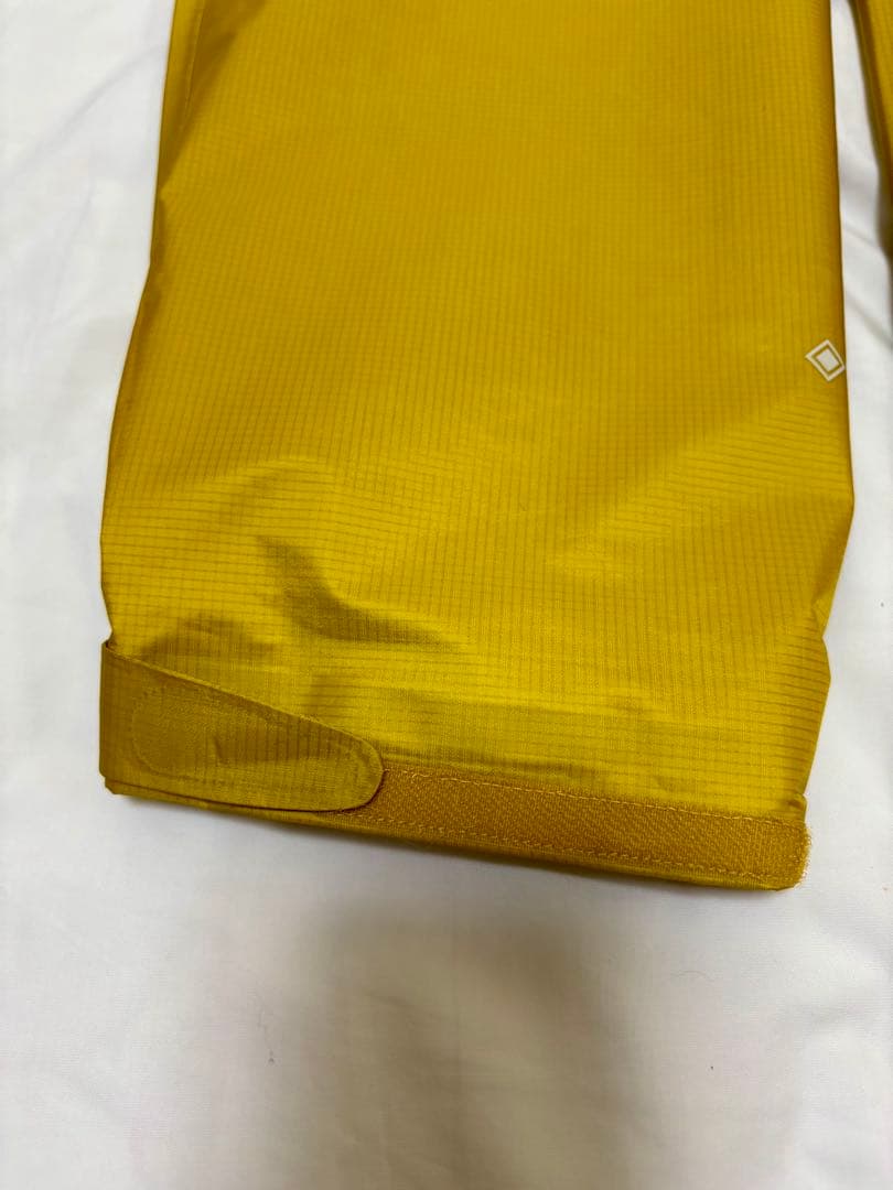 未使用！mont-bell ストームクルーザージャケット　イエロー　ゴアテックス