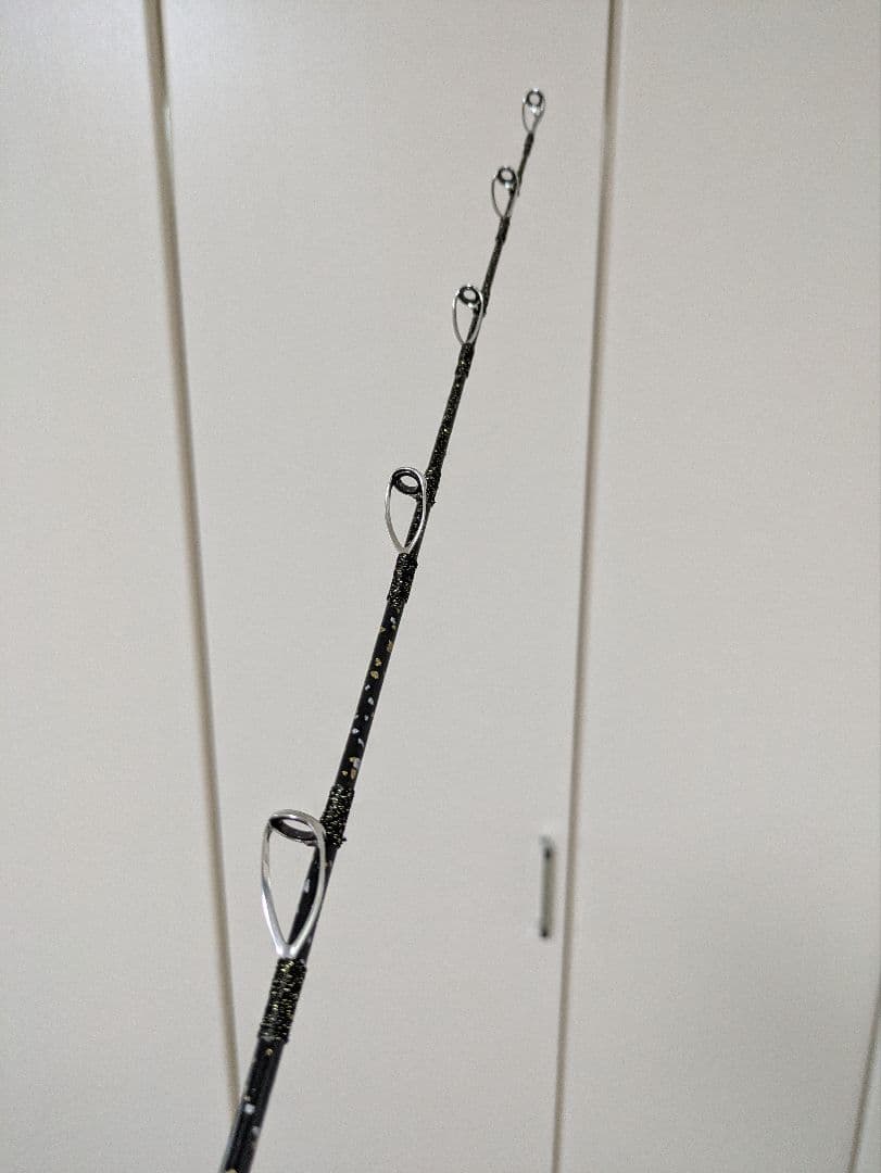 伊勢海老竿　穴釣り　テトラ釣り　布袋竹　和紙　ハンドメイド　ブラック