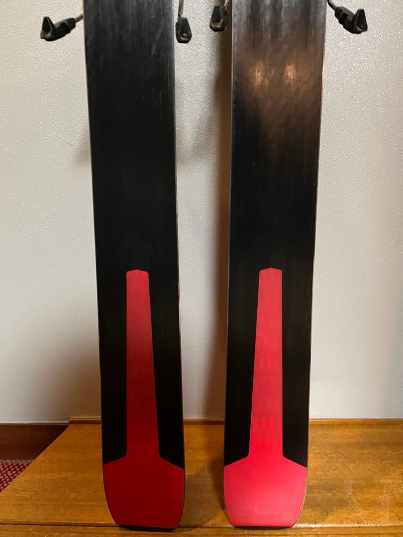 スキー板　ATOMIC VANTAGE 97ti 180cm