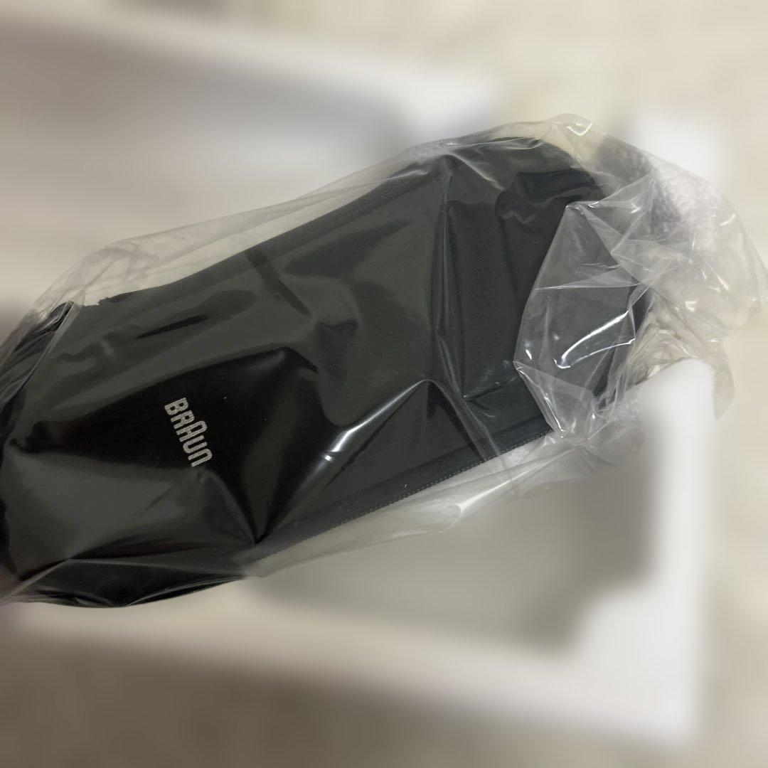 【未使用】Braun シリーズ7 メンズシェーバー　洗浄液カートリッジ付き