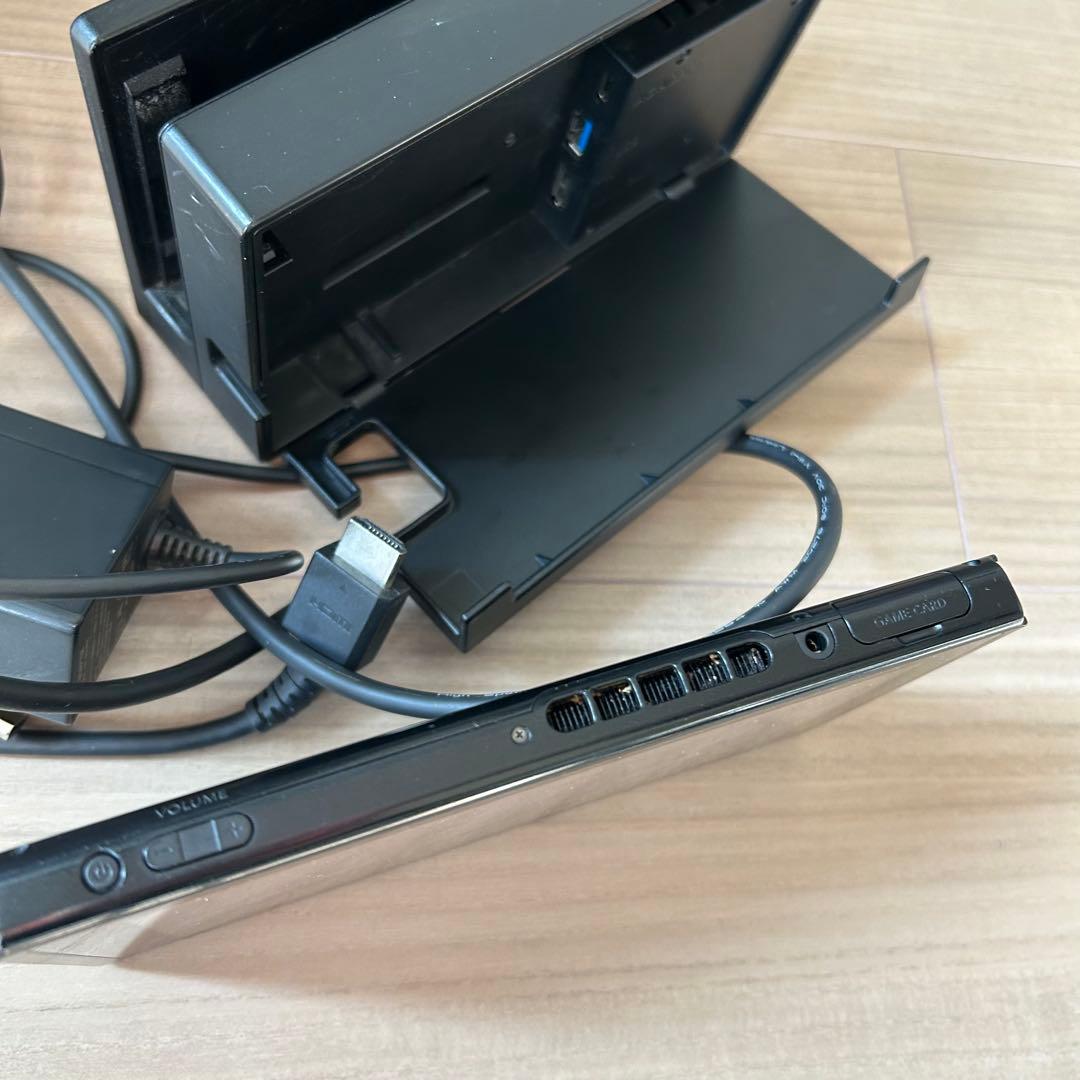 Switch 本体　コード　充電