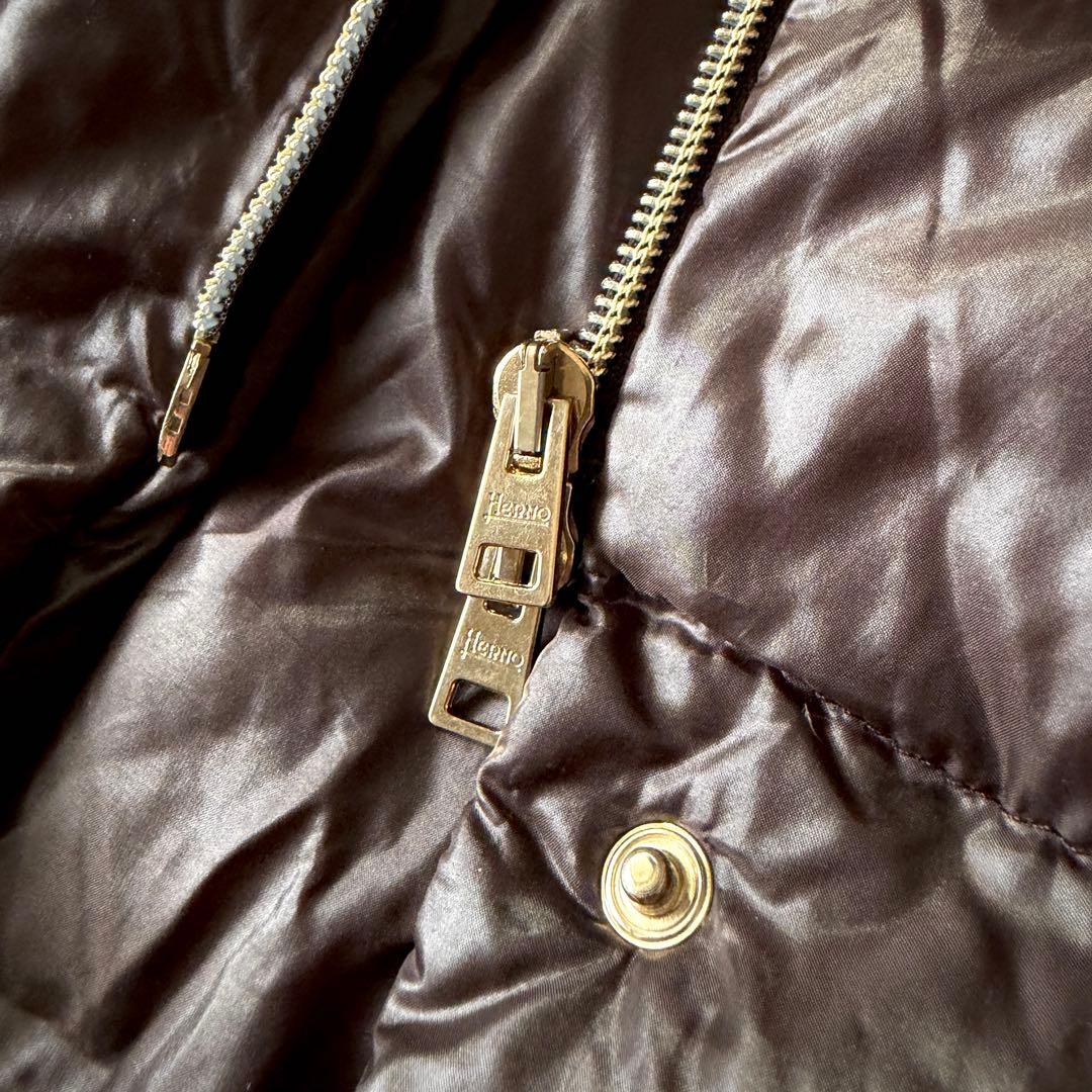 人気 ヘルノ HERNO フードファー＆ベルト付き ロングダウンコート ブラウン