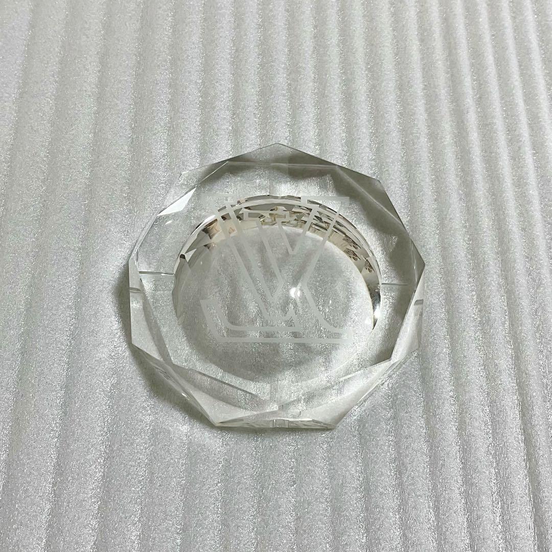 ルイヴィトン ガラス灰皿 アクセサリー　ノベルティ 非売品　置物