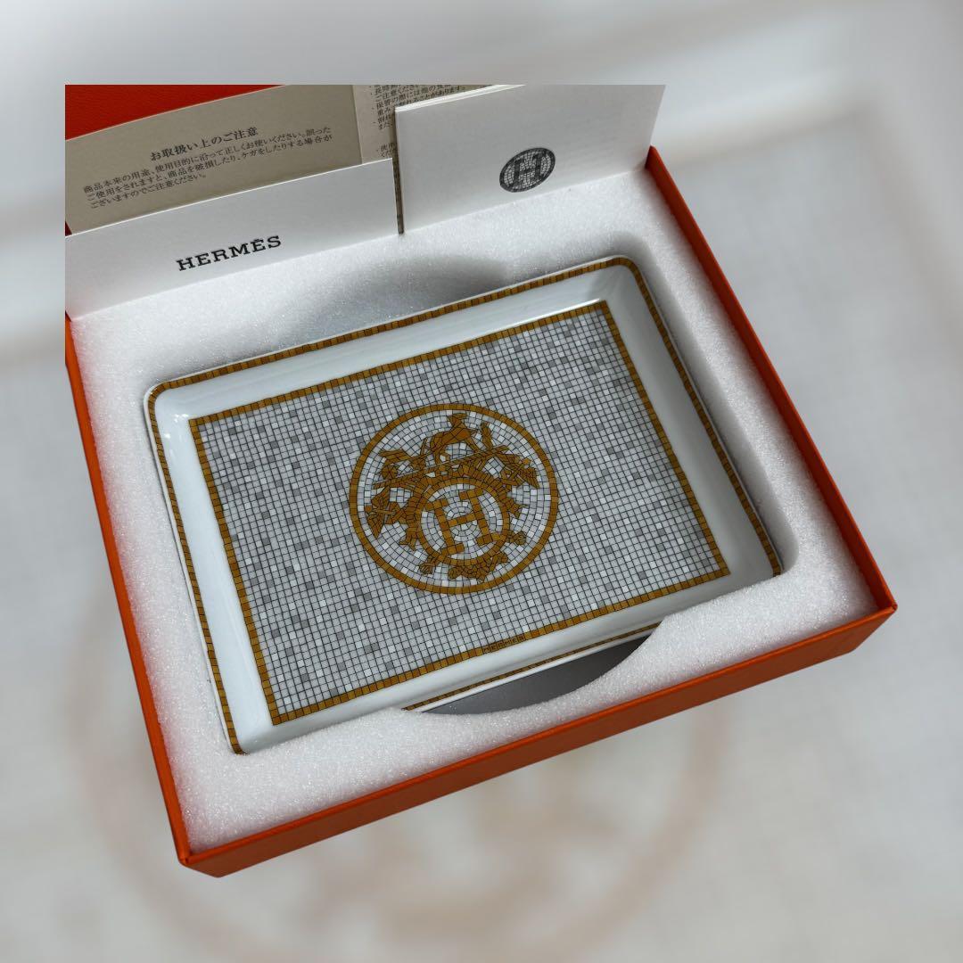 8721.エルメス トレー モザイク24 ゴールドPM