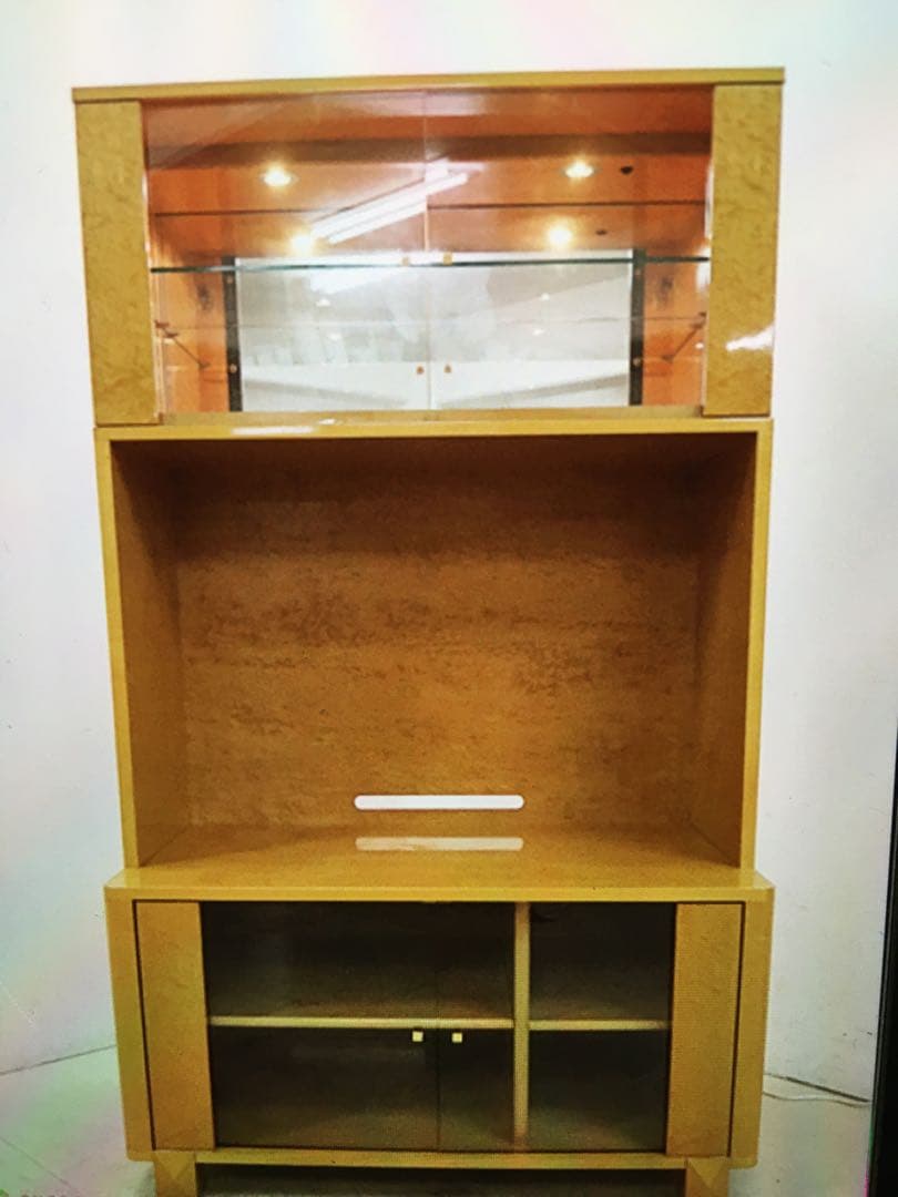 IDC大塚家具展示品最高級 バーズアイメープル キャビネット/TVボード 照明付