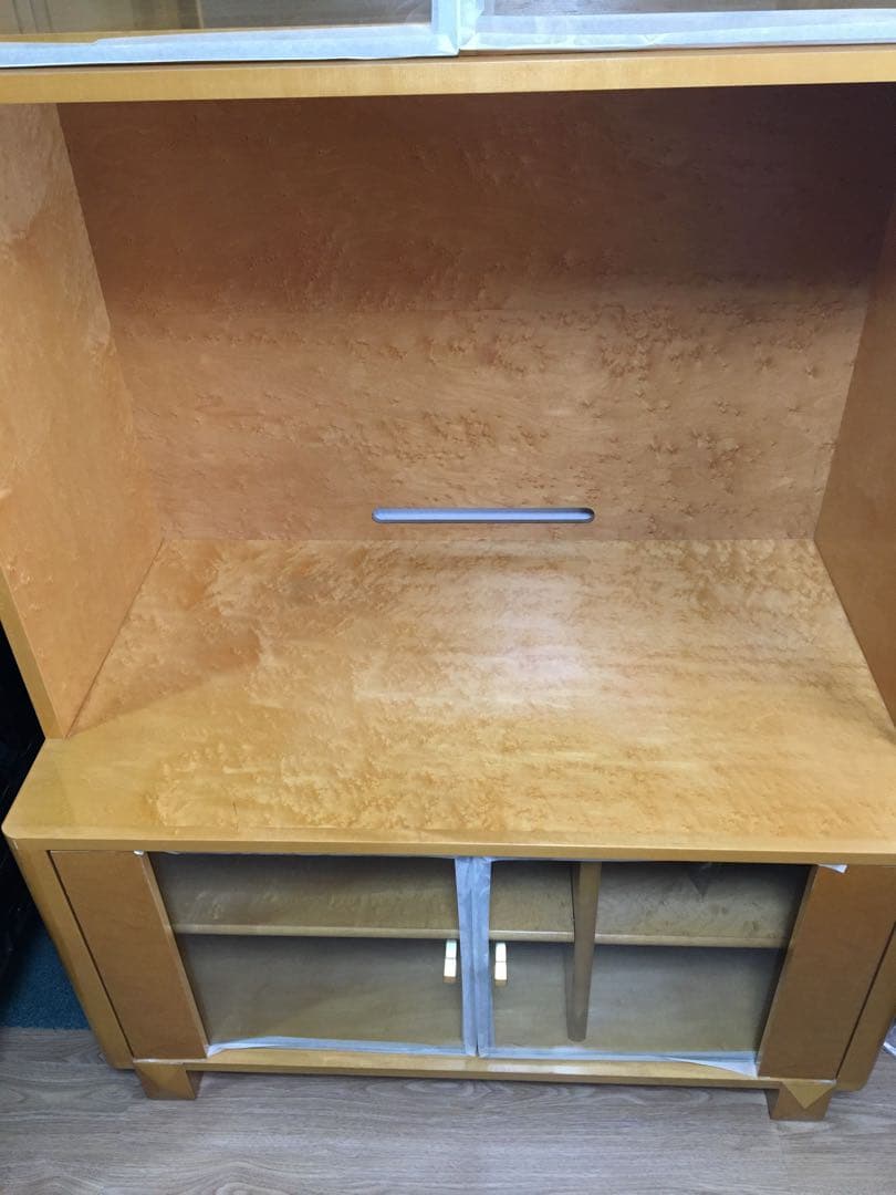 IDC大塚家具展示品最高級 バーズアイメープル キャビネット/TVボード 照明付