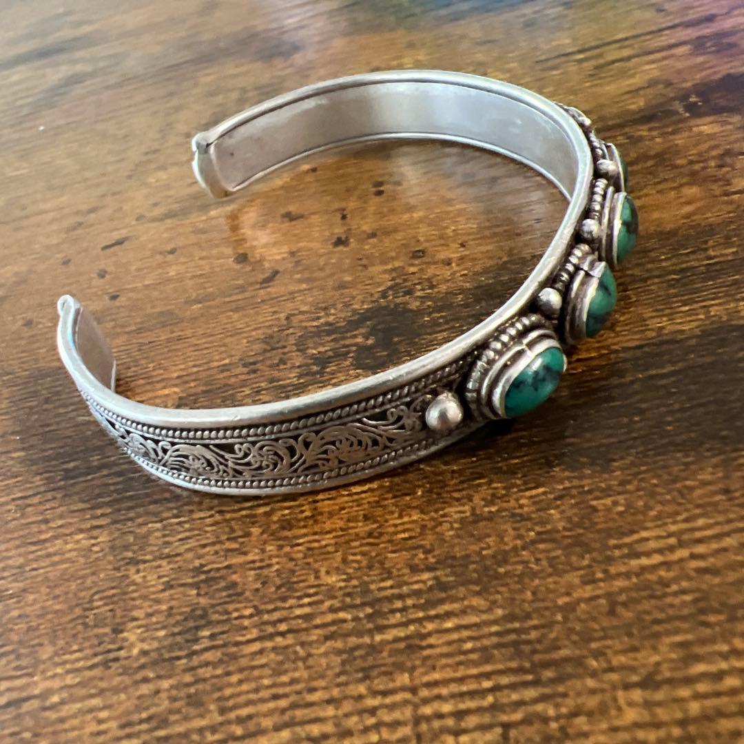 ターコイズストーン シルバー バングル