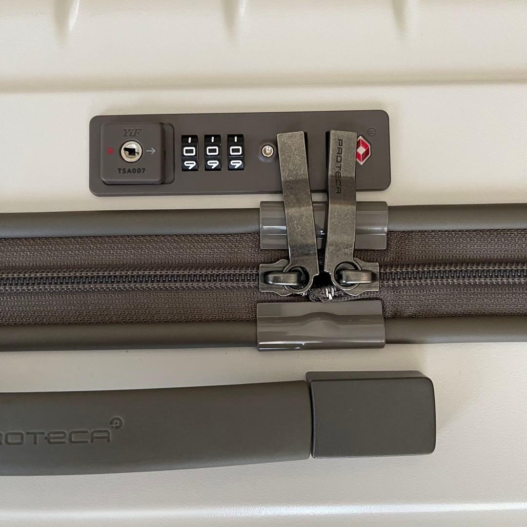 スーツケース　プロテカ　85L ウォームグレイ