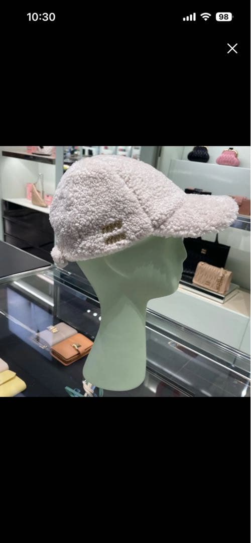 miu miu エコシアリングキャップ　アイボリー