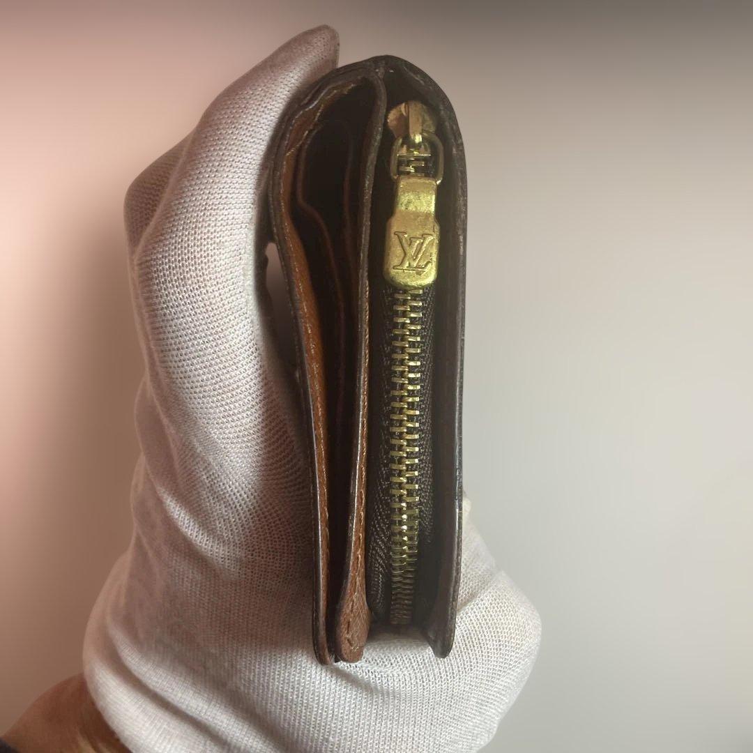 ルイ・ヴィトン 二つ折り財布 モノグラム　コンパクトジップ