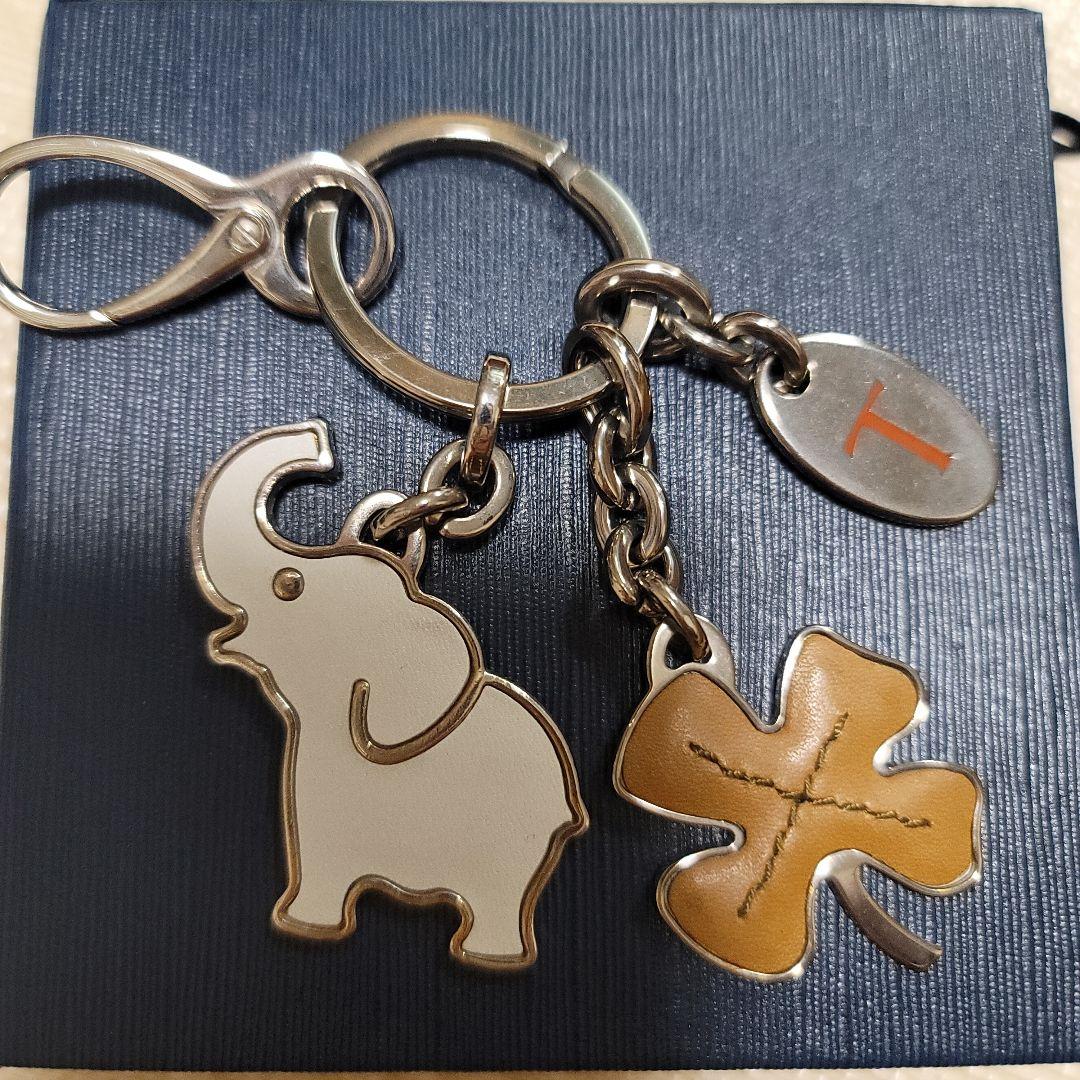 期間限定お値下げ TOD'S　トッズ　キーリング　キーホルダー