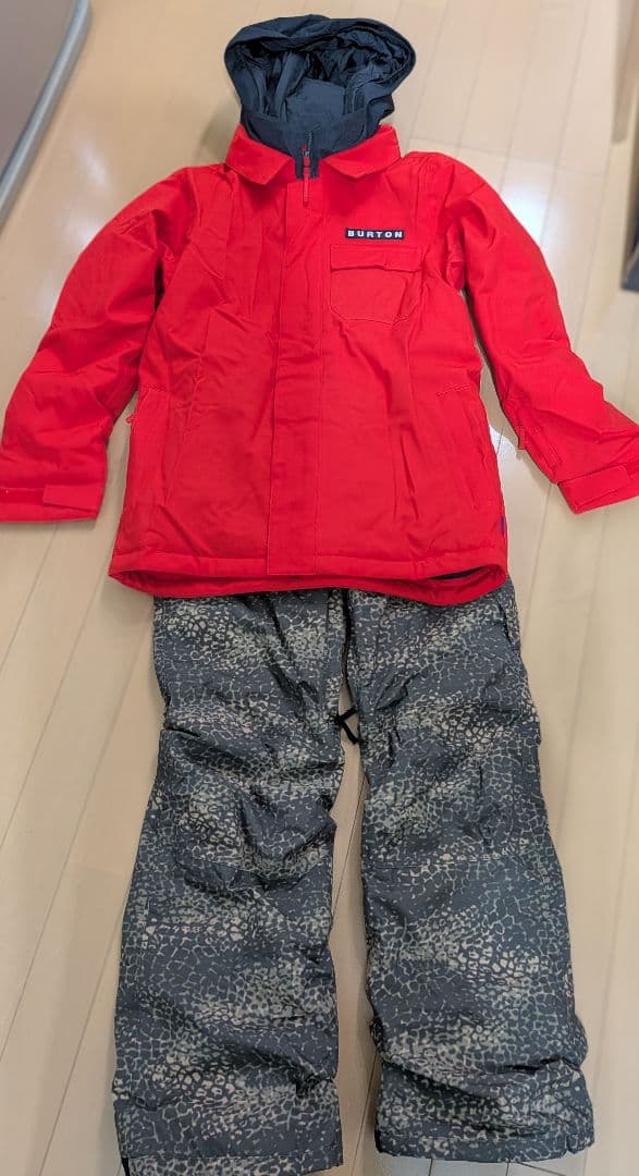 BURTON スノーウェア 上下 キッズ L 150cm 赤 迷彩