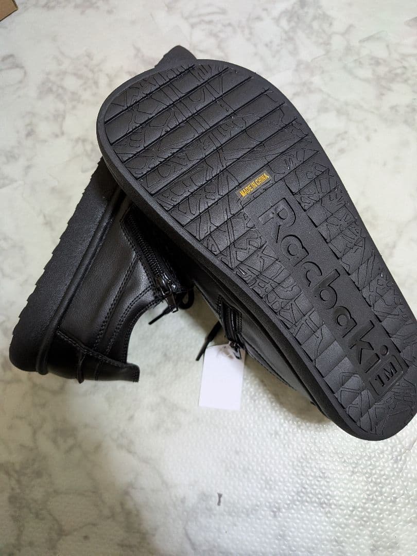 Racbaki　デッキスニーカー　ブラック　M