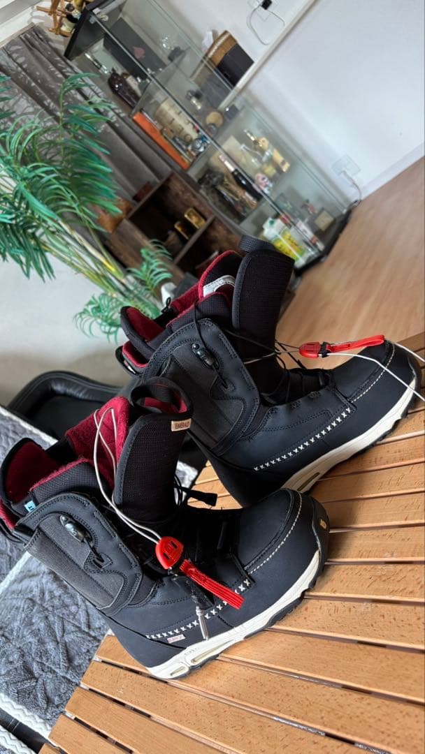 23cm バートン　スノーボードブーツ　エメラルドアジアンフィット