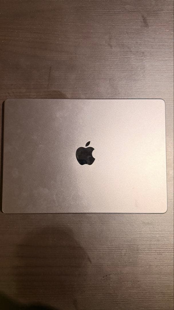 【極美品】MacBook Pro M4 14インチ 512GB