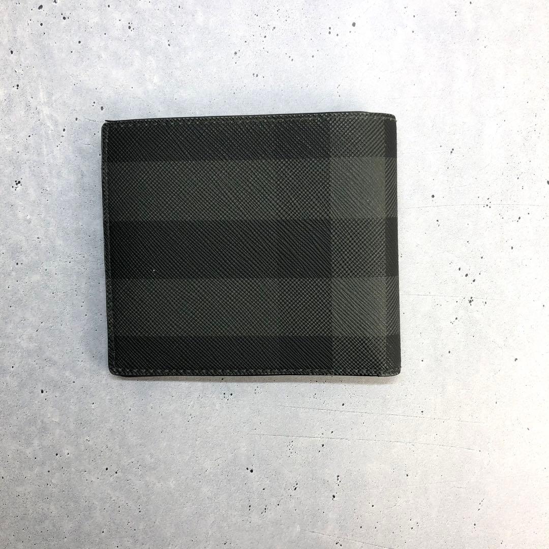 ✨️現行✨️ バーバリー チェック バイフォールド ウォレット 二つ折り財布 グレー