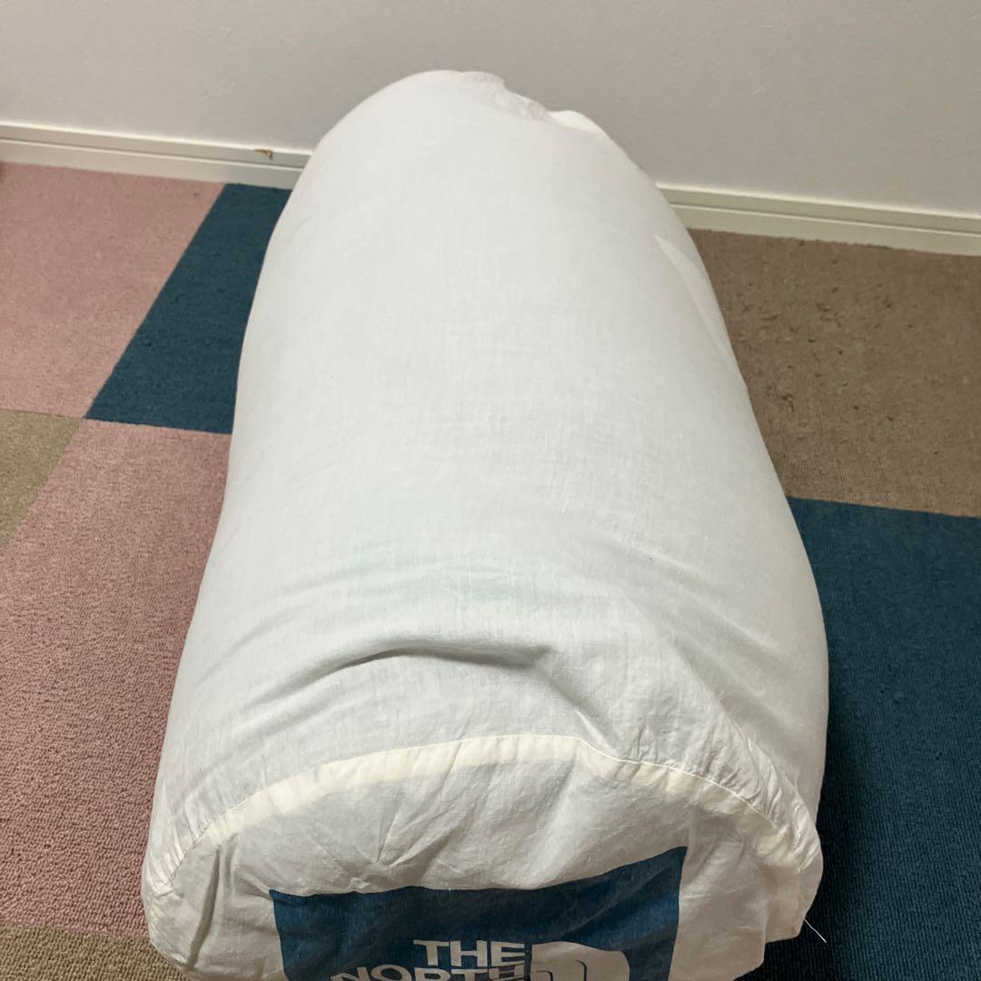 THE NORTH FACE 寝袋 青・黒 フード付き