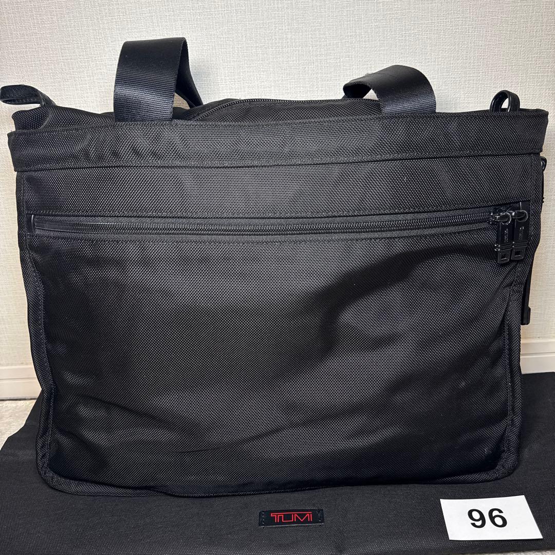 96 トゥミ　TUMI トートバッグ　ブラック　マチ拡張　26168D2E
