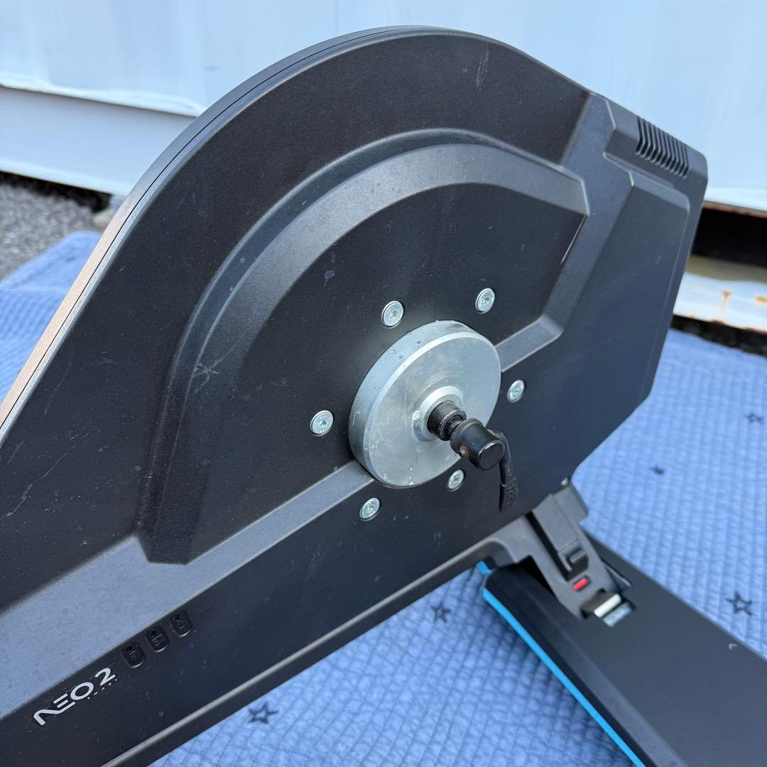 ローラー台 Tacx Neo2 Smart スマートトレーナー 定価22万円