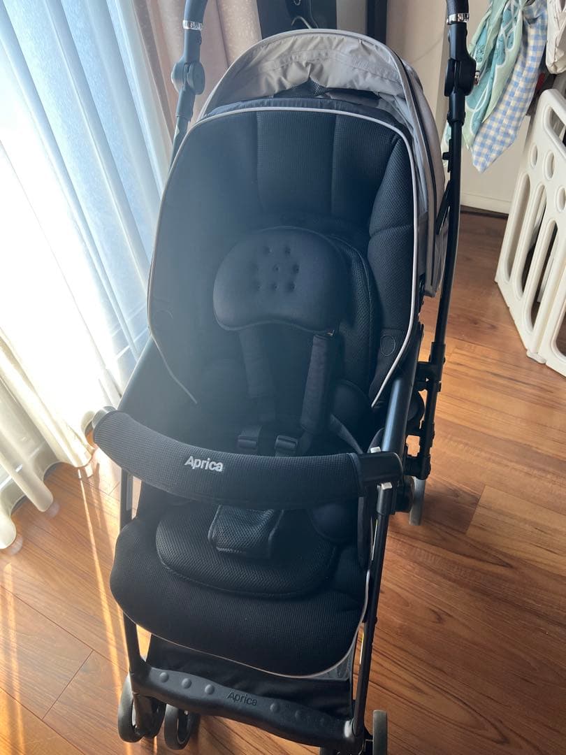 Aprica ベビーカー ラクーナクッションフリープラスAB 2024年4月購入