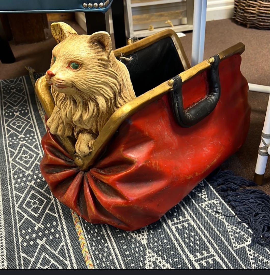 1666❣️ 猫　鞄　財布　オブジェ　輸入アンティーク