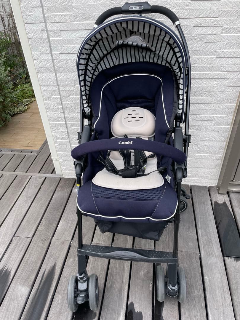 Combi ネイビー ベビーカー