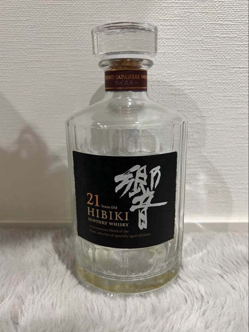 サントリー　響 21年 空瓶　外箱あり
