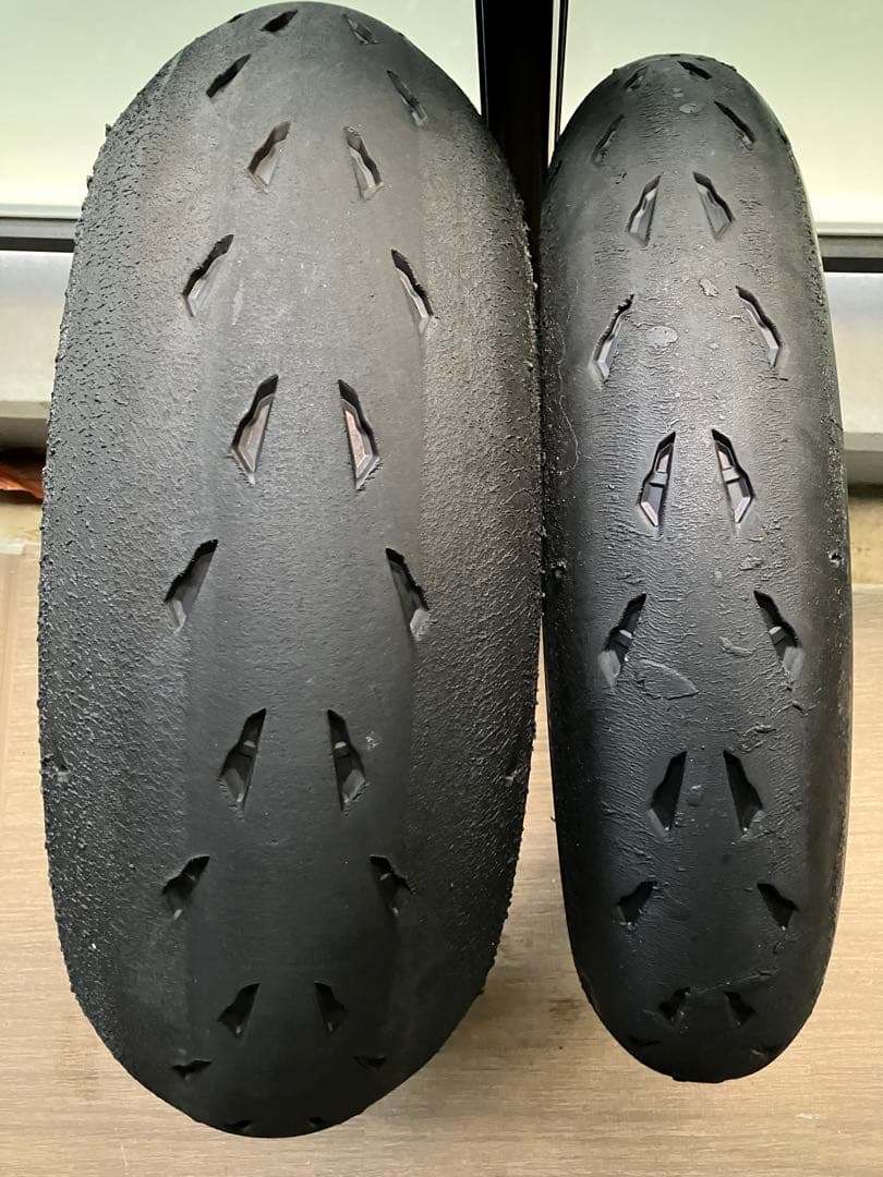 ミシュラン　パワーカップ2 前後セット