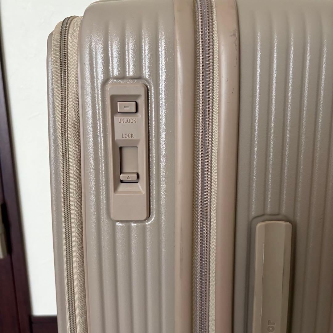 innovator/イノベーター フロントオープン キャリーケース 55L