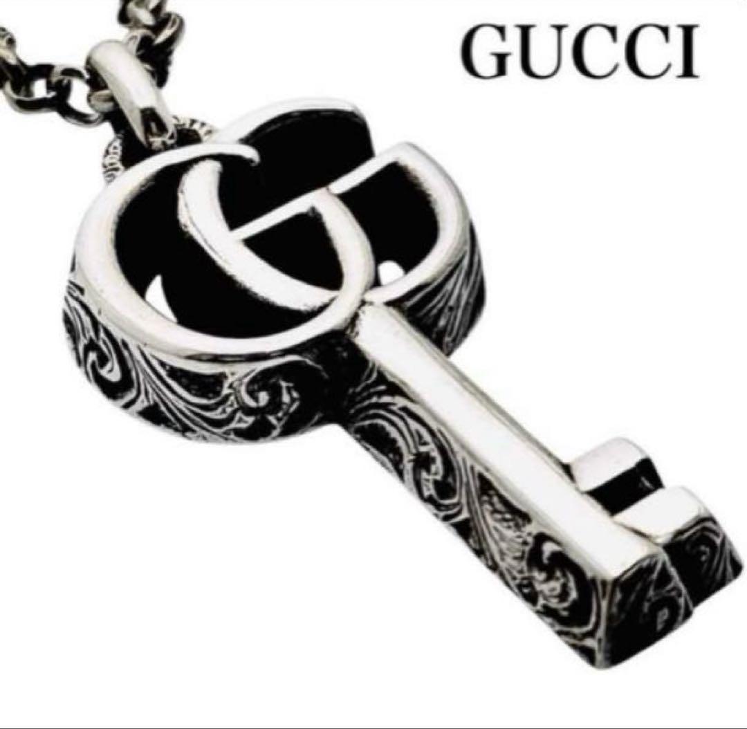 GUCCI グッチ 鍵カギダブルGキーGGアラベスクネックレス