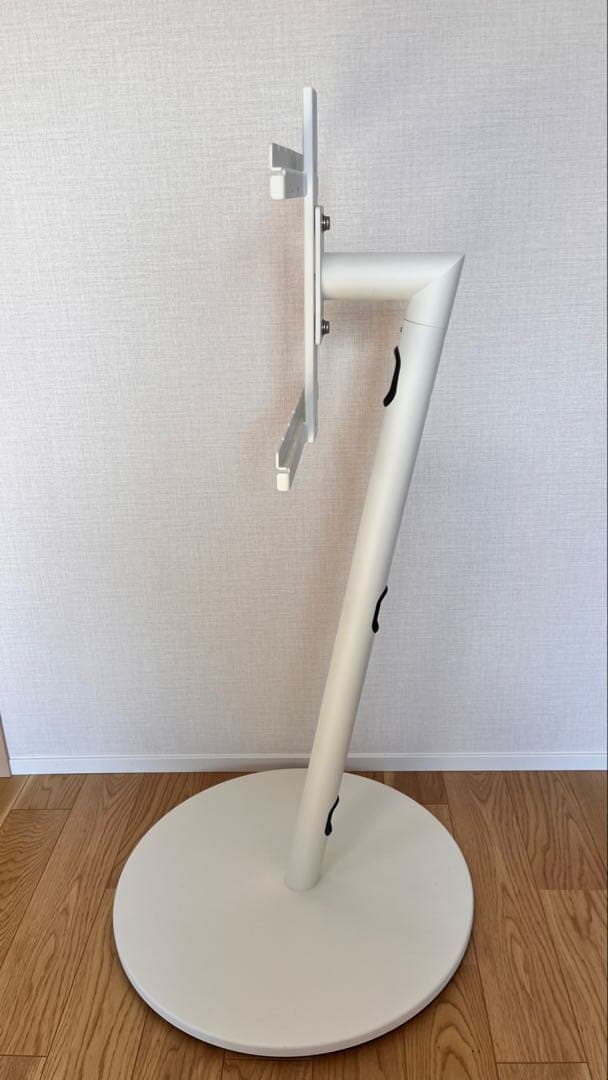 EQUALSテレビスタンド WALL A2ロー キャスター付きWLTVL4111