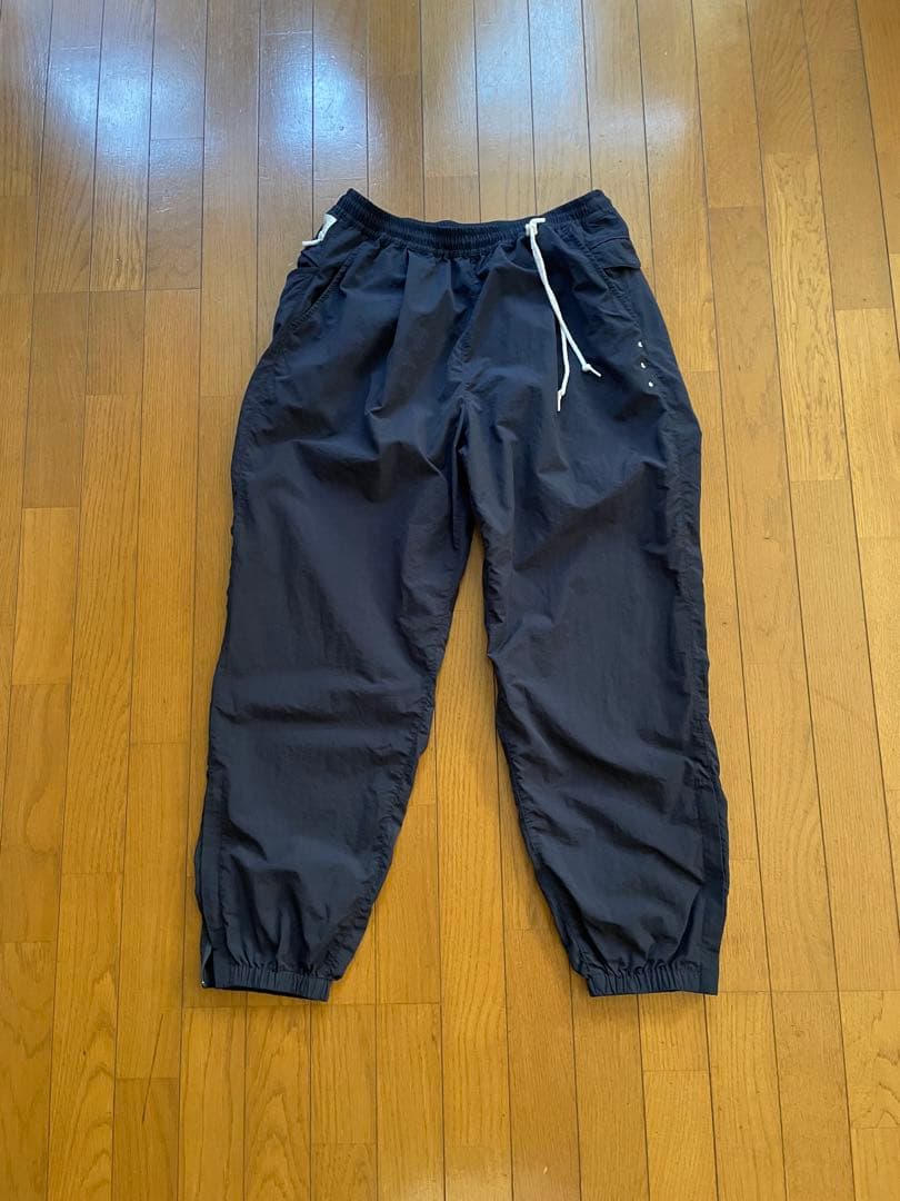 迷迭香　NYLON HARVEST TRAINER