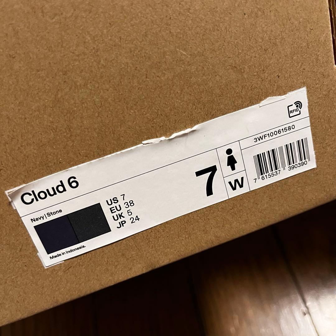 新品未使用☆on runningオンランニングシューズスニーカーCloud 6