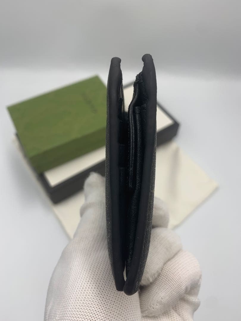 GUCCI 二つ折り財布　キングスネーク　ベージュ系　GGスプリーム