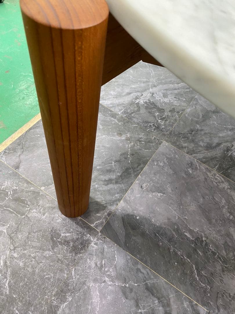 Cassina IXC ローテーブル　大理石