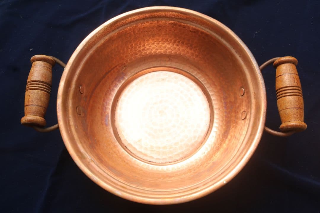 メキシコ　銅製 両手鍋 直径約25cm 木製ハンドル付き　値下げ