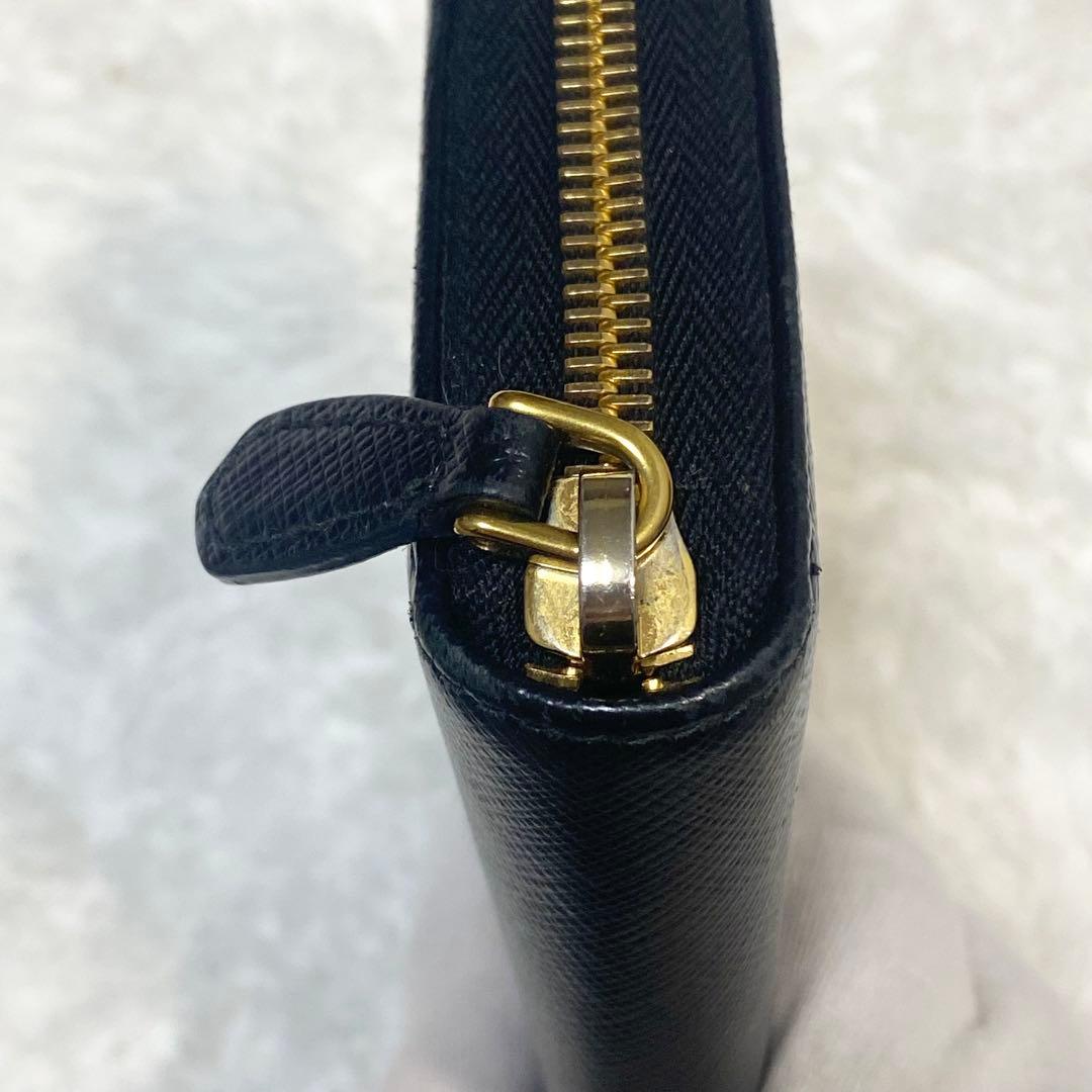 【良品】プラダ✨PRADAサフィアーノ メタル ブラックレザー 長財布