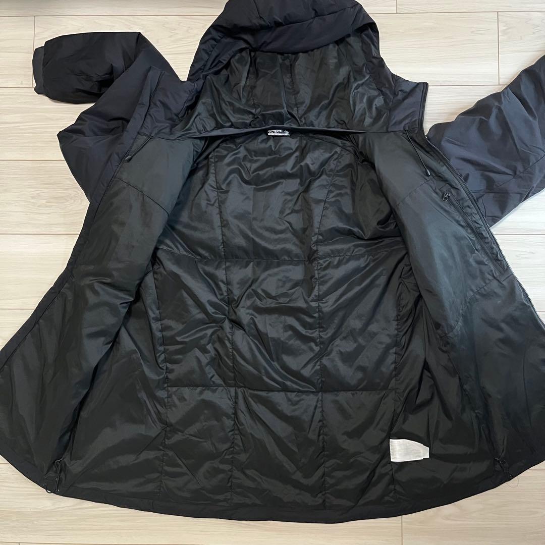 正規品　アークテリクス　アトムAR XLサイズ　ブラック　ナイロン　ソフトシェル