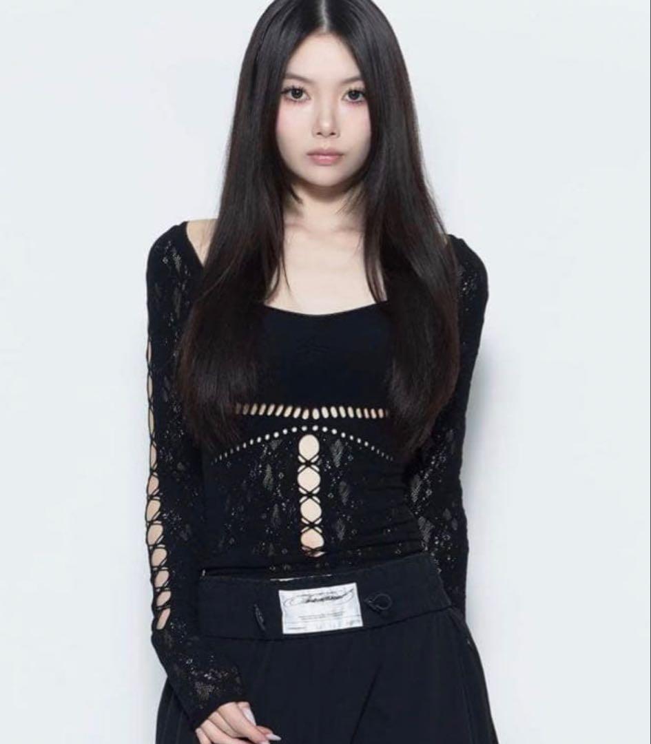 トップス S ruched sculpt body lace theredthread