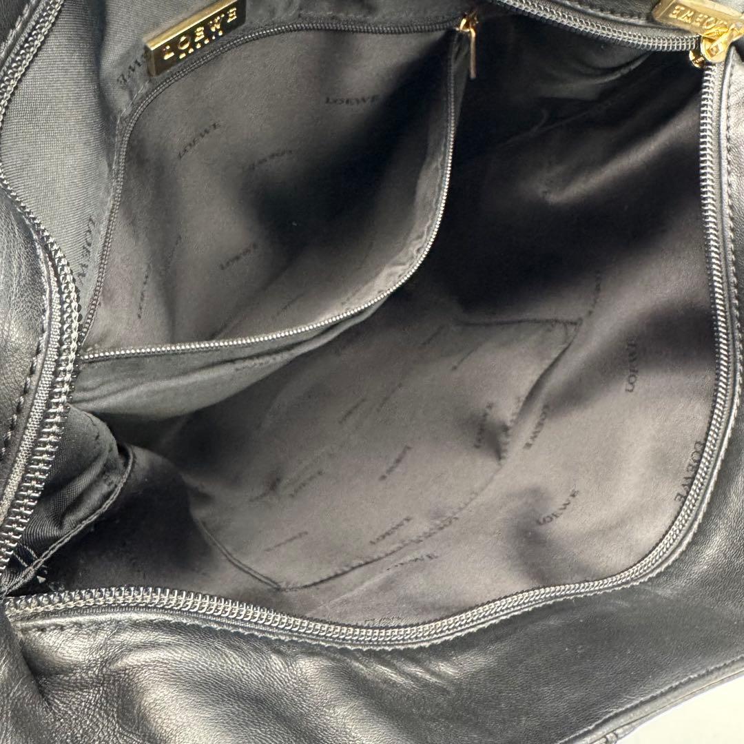 LOEWE ロエベ アナグラム ナッパレザー トートバッグ A4ギリギリ 黒