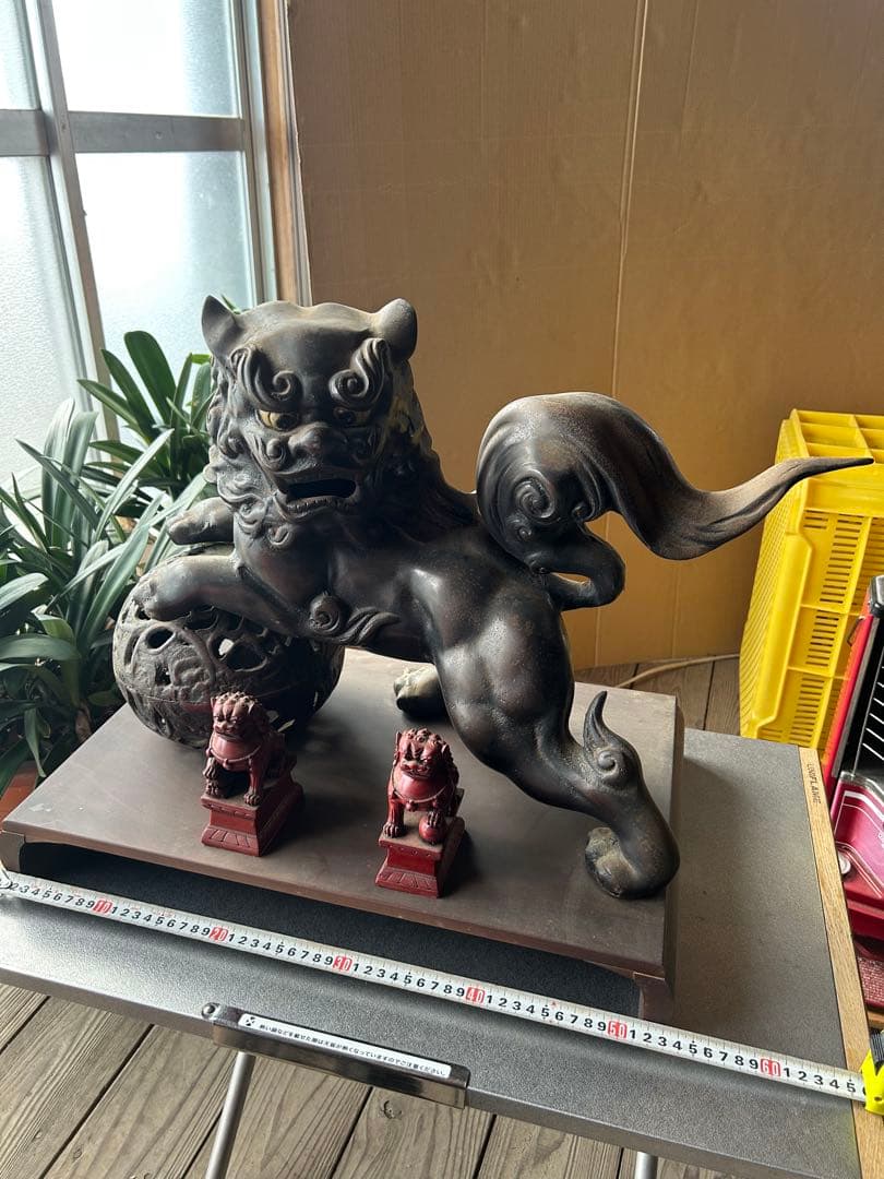 昭和レトロ 大型￼ 鉄製　￼金属工芸　玉乗り獅子像　狛犬像　置物　オブジェ