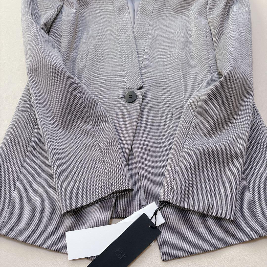 未使用✨BOSCH ボッシュ ノーカラー パンツスーツ 40 グレー チェック