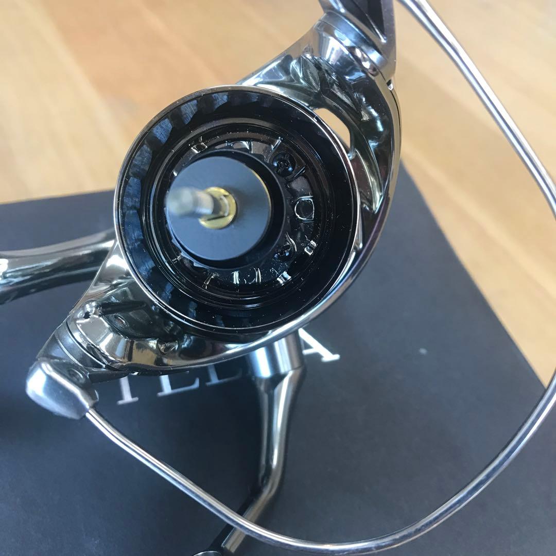 SHIMANO 18STELLA 4000 スピニングリール