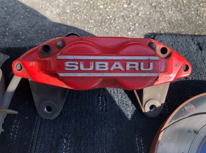 必見！スバル 赤キャリパー  BE5  4potキャリパー スリットローター！！