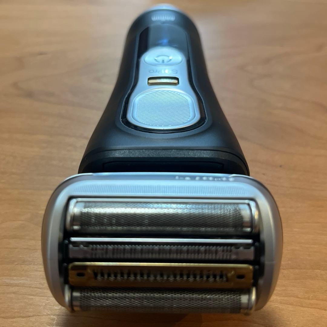 ブラウン シリーズ9 Pro 9480cc-V美顔器ヘッド・洗浄機付き