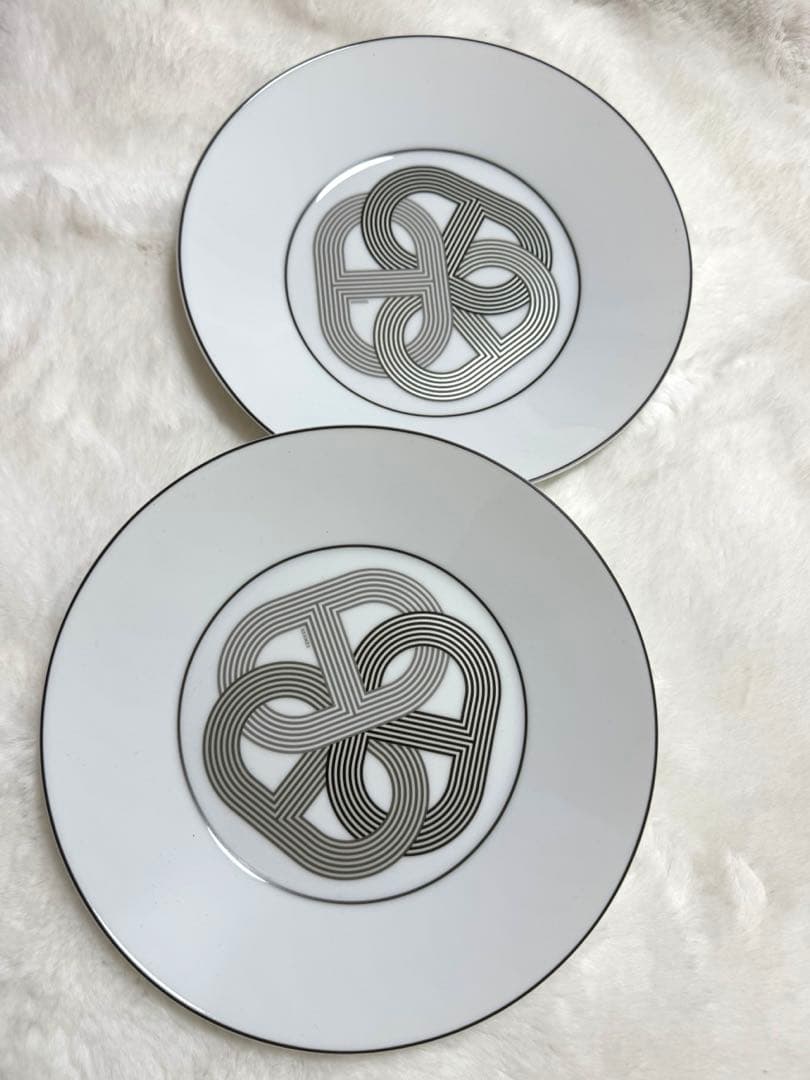 新品未使用☆HERMES ラリー24 ラウンドプレート　ホワイト　2枚セット