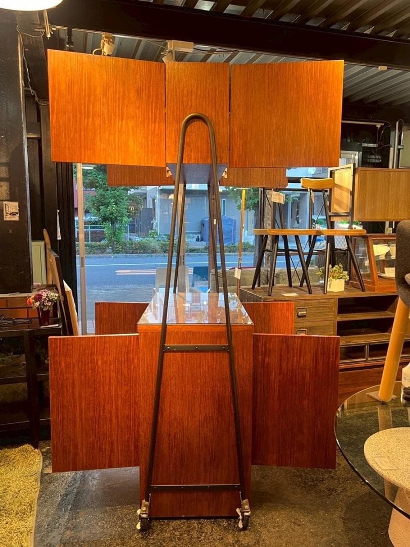 希少！イタリアン ヴィンテージ ローズウッド材 バーカート キッチンボード 収納