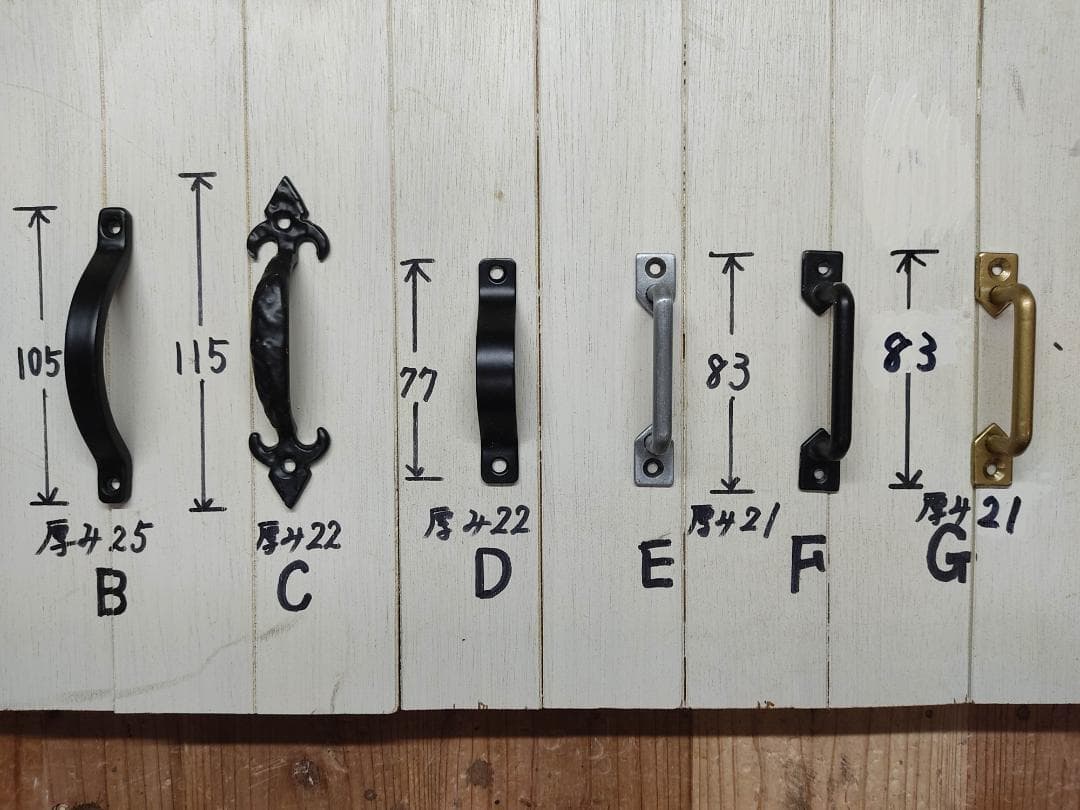 サイズオーダー可！●２扉ローキャビネット●無垢材シャビーホワイト●受注製作