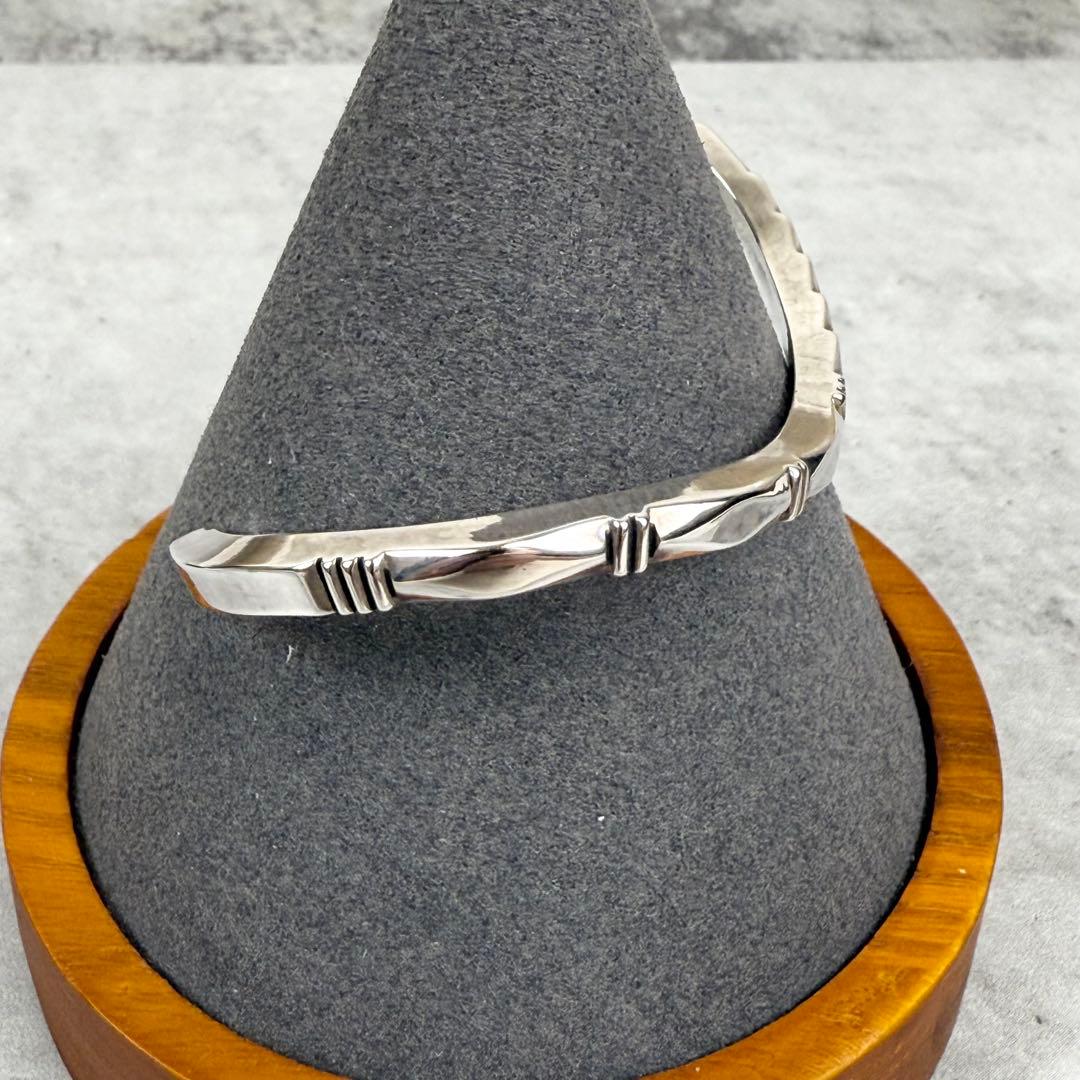 sion sion様　ジェニファーカーティス スクエア ウェイブバングル